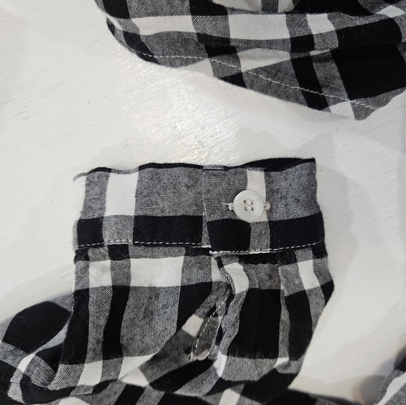 Thread & Supply black and white plaid long sleeve Top women's size la… - Picture 7 of 11